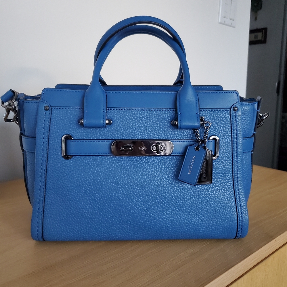NWT Coach Swagger 27 Satchel